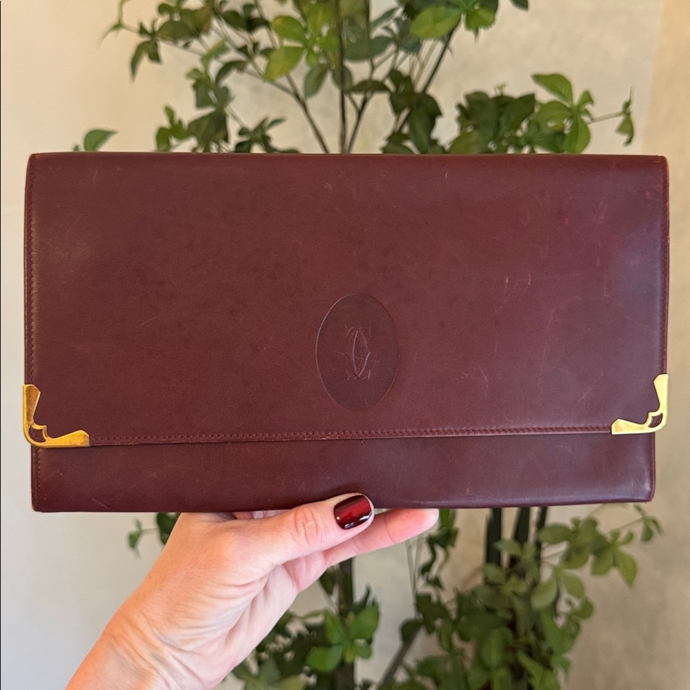 CARTIER Authentic Leather Organizer Clutch • Pre-loved